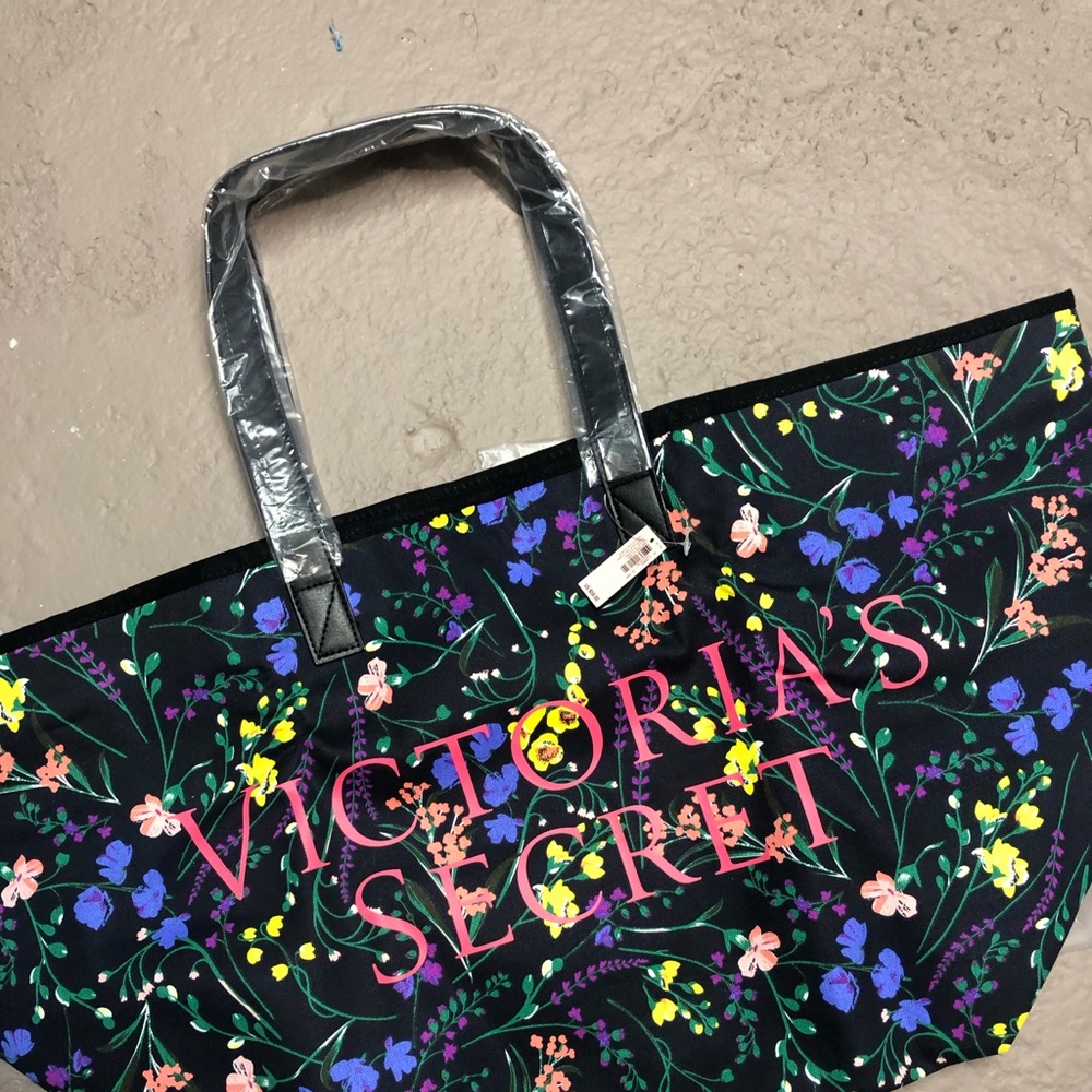 Vs pink and coach